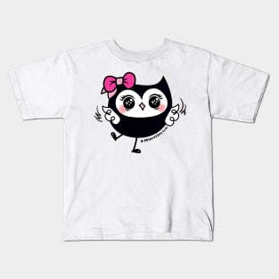 cute kawaii owl with pink ribbon and big bing bing eyes Kids T-Shirt